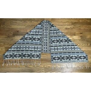Rue 21 Shawl Women's Geometric Print Fringe Shawl Aztec Shapes 71" X 27"‎ NWT
